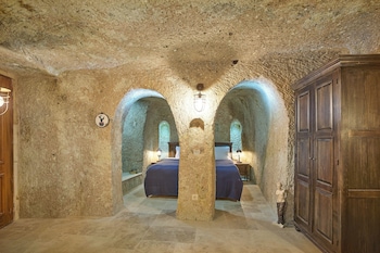 sirius cave cappadocia