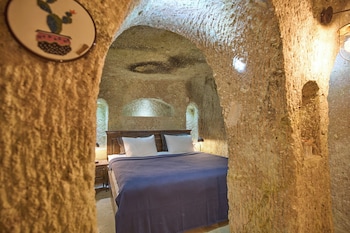 sirius cave cappadocia
