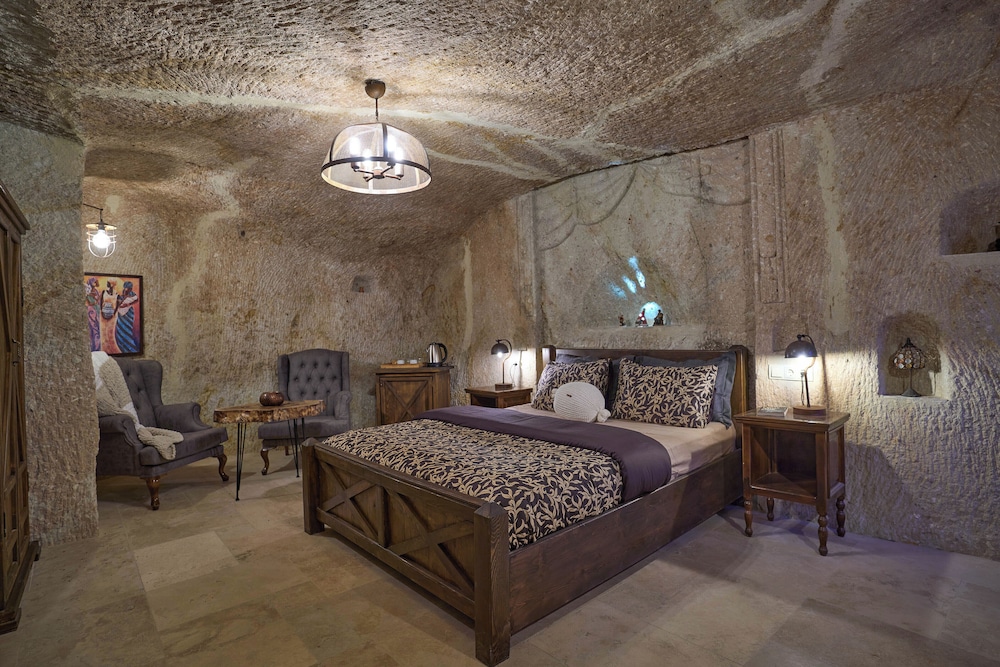 sirius cave cappadocia