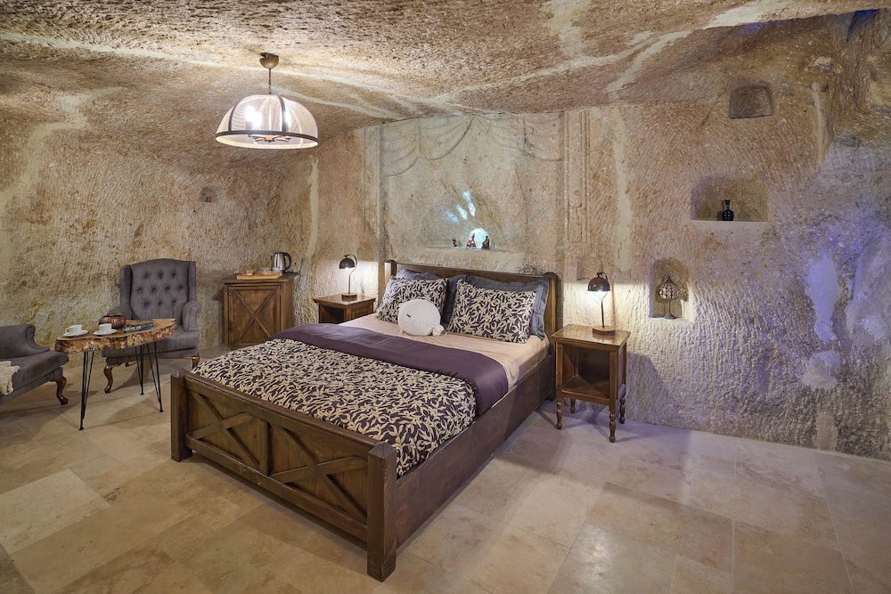 sirius cave cappadocia