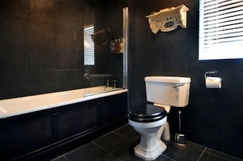 Elephant Hotel,Oxfordshire>>Newbury,3 star