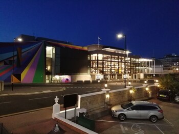 the devonshire park hotel