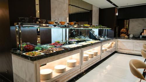 sky hill hotel