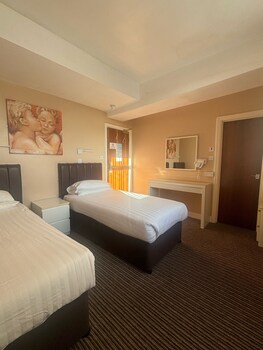 the beechfield hotel