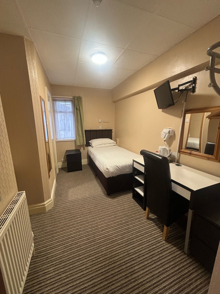 the beechfield hotel