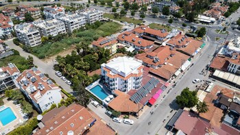 skykhan otel