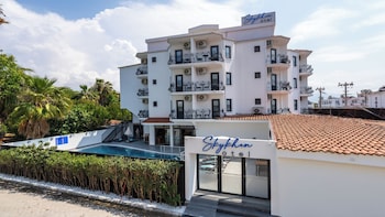 skykhan otel