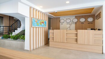 skykhan otel