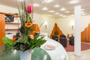 trip inn bristol hotel
