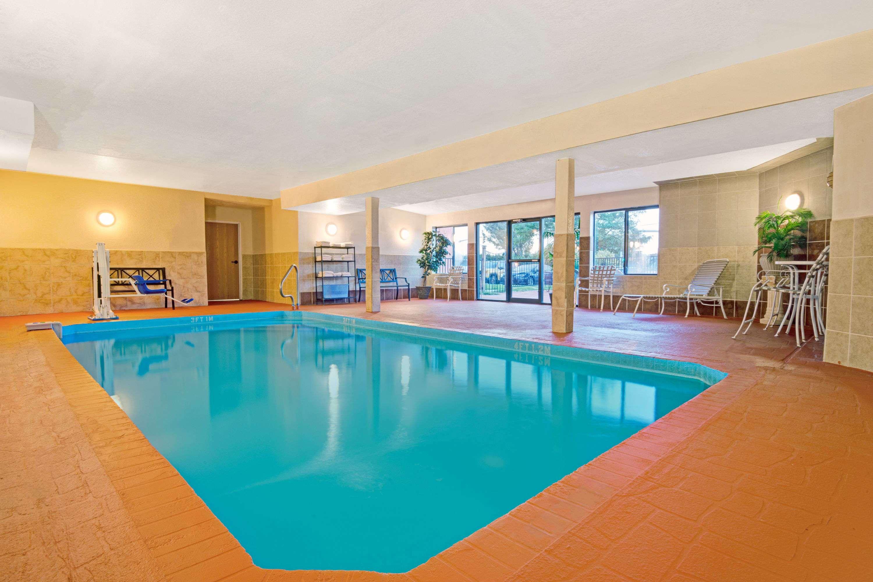 sleep inn olathe kansas city