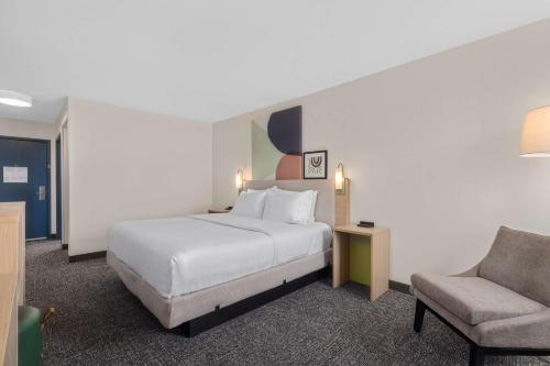 spark by hilton fredericksburg southpoint