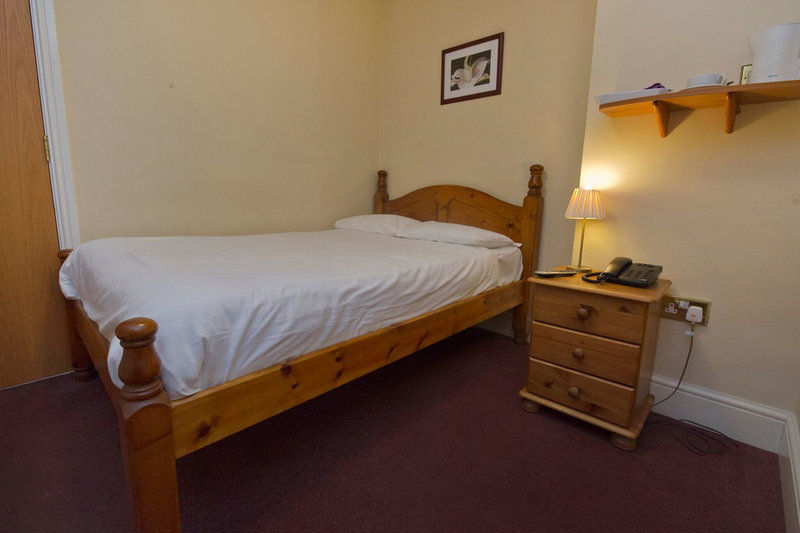 st andrews town hotel