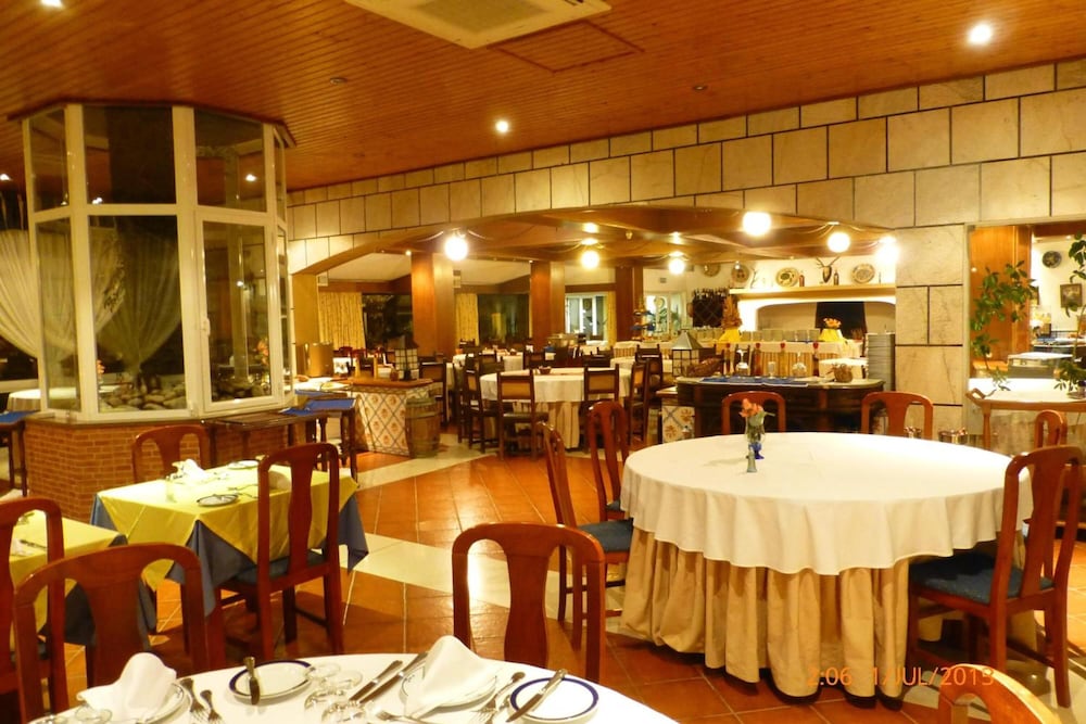 hotel sol e serra