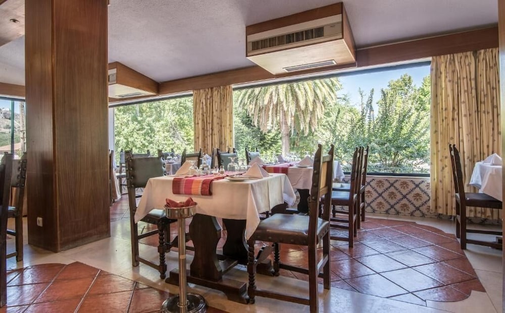 hotel sol e serra