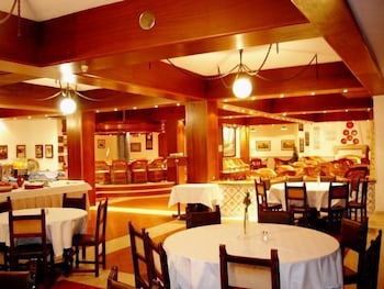 hotel sol e serra