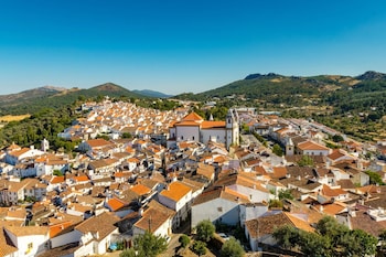 hotel sol e serra