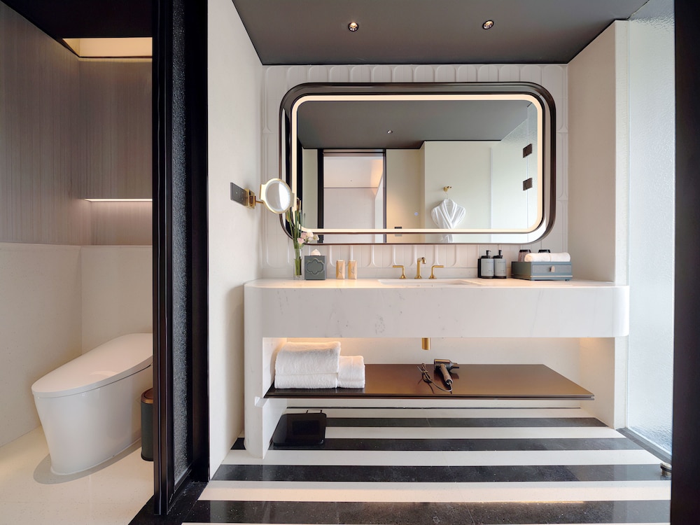 sofitel shanghai north bund