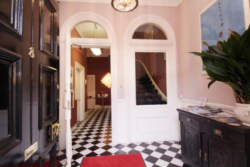 southside guest house