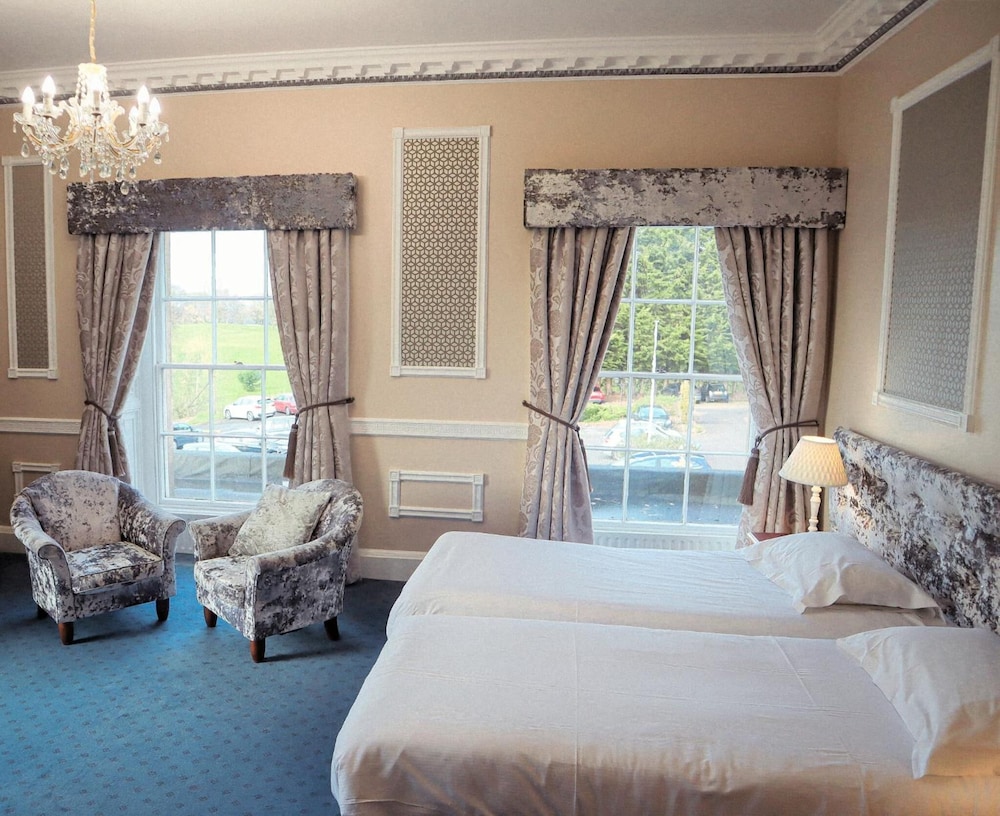 shaw hill golf resort and spa hotel