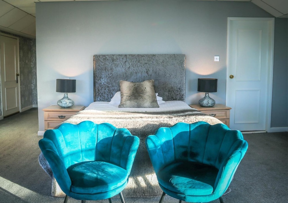 shaw hill golf resort and spa hotel