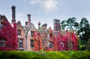 Seckford Hall Hotel & Spa,Essex>>Adastral Park,4 star