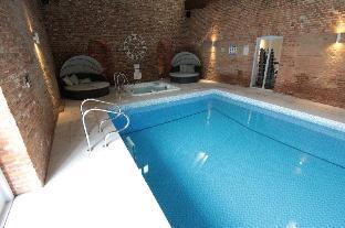 Seckford Hall Hotel & Spa,Essex>>Adastral Park,4 star