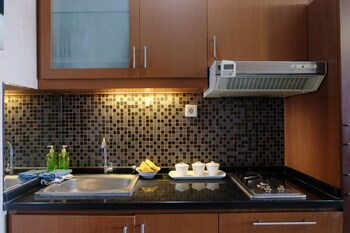 spacious and modern 2br at apartment dago butik