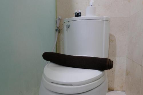 spacious and modern 2br at apartment dago butik