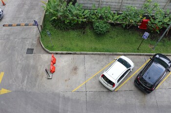 spacious and tranquil 2br apartment gateway pasteur