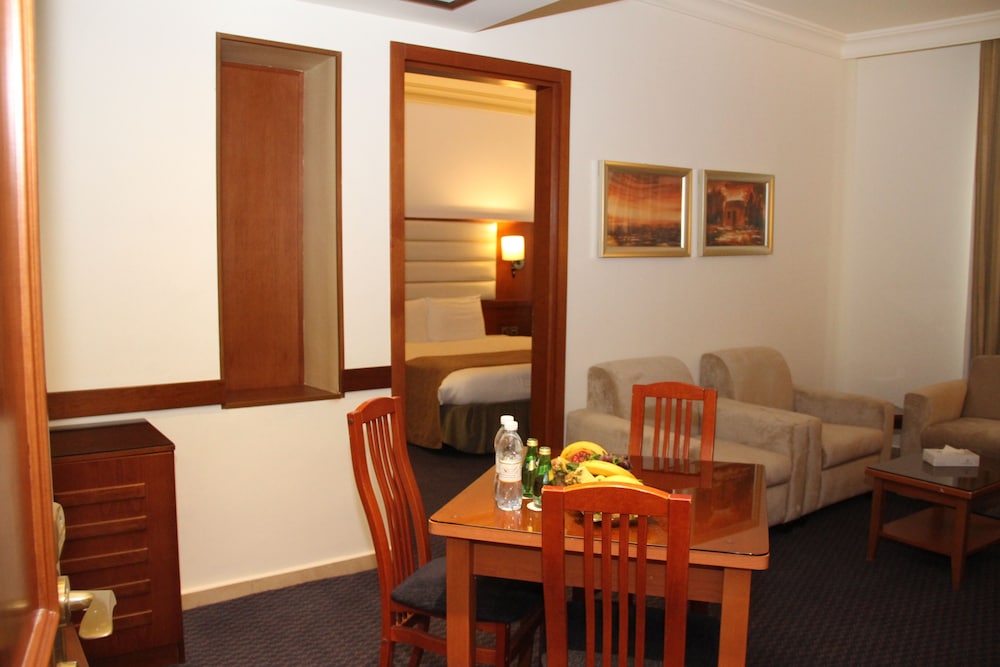 sadeen amman hotel