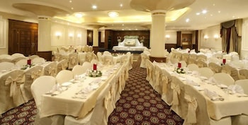 sadeen amman hotel