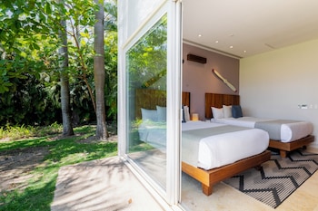 capitalia tres mares beach residences and marina