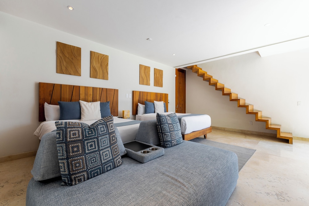 capitalia tres mares beach residences and marina