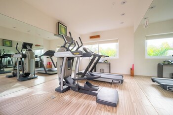 capitalia tres mares beach residences and marina