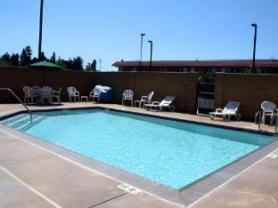 springhill suites by marriott turlock