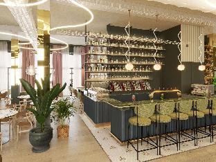 square lodge hotel la roche sur yon handwritten collection