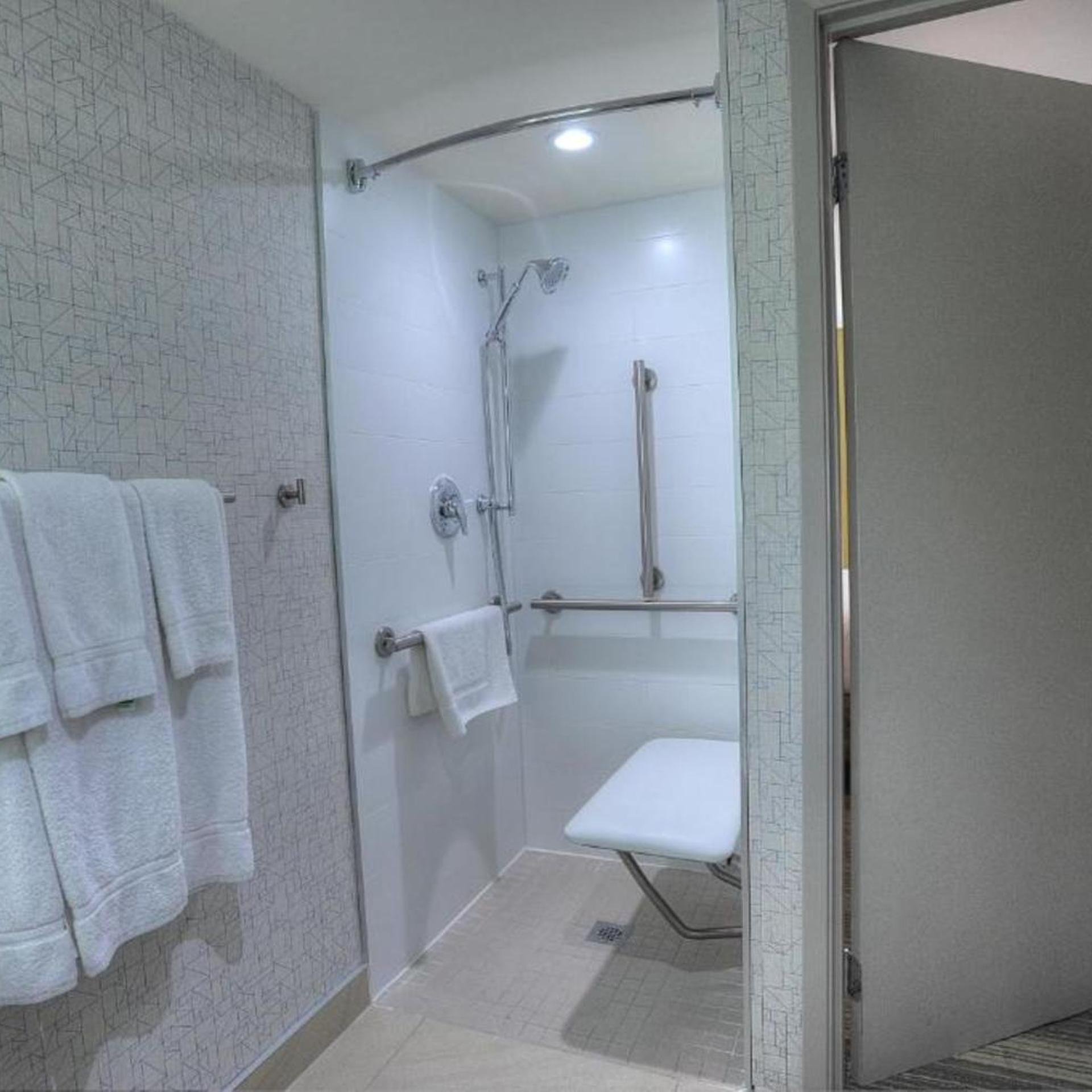 holiday inn express and suites toronto airport west by ihg