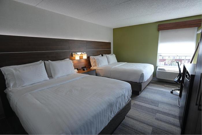 holiday inn express and suites toronto airport west by ihg