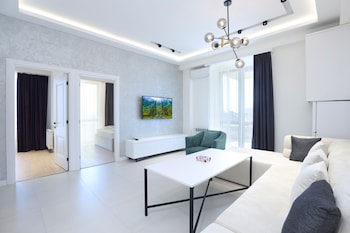 stay inn on amiryan 26 4