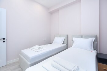stay inn on amiryan 26 4