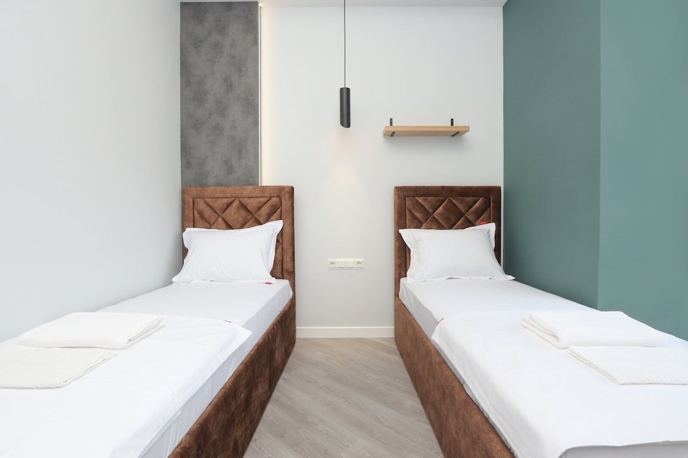 stay inn on amiryan 26 4