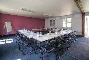 hotel inn design resto novo sable