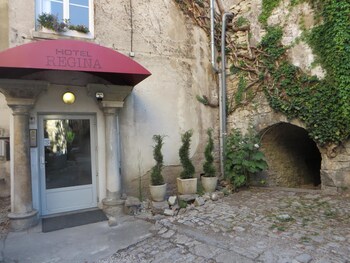 hotel regina