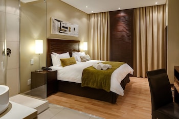 protea hotel transit o r tambo airport