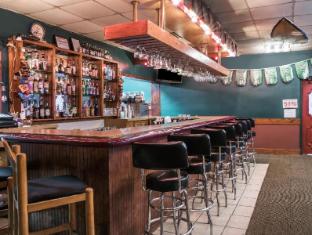 studio 6 lake jackson tx