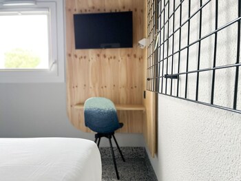 greet hotel montpellier aeroport parc des expos