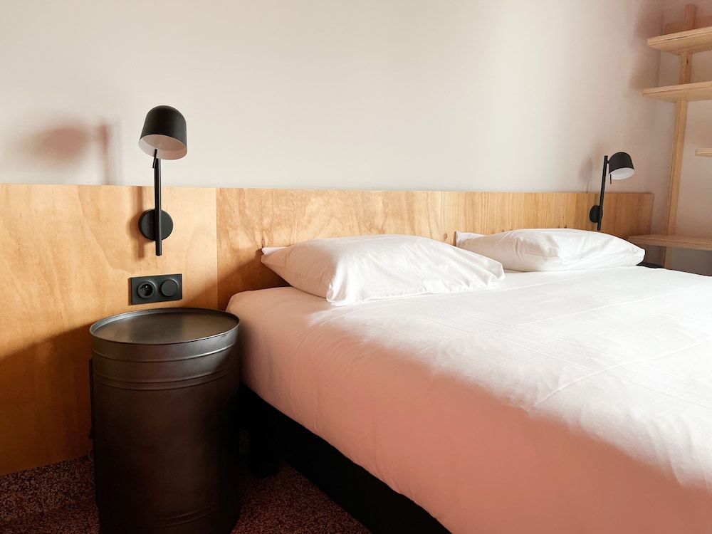 greet hotel montpellier aeroport parc des expos