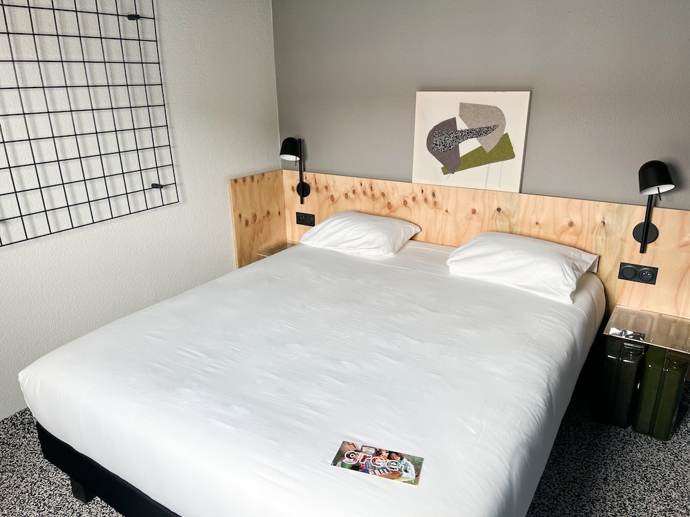 greet hotel montpellier aeroport parc des expos