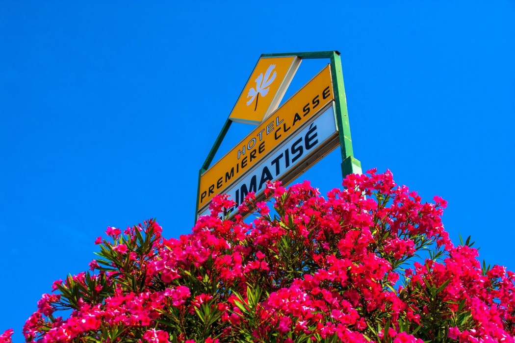 greet hotel montpellier aeroport parc des expos