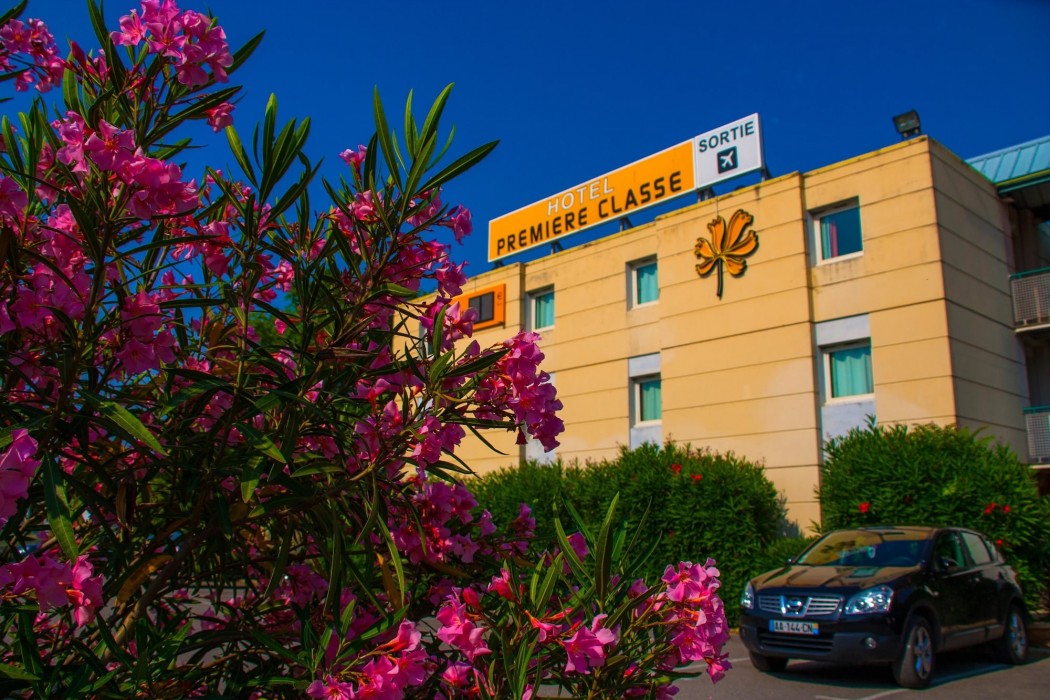 greet hotel montpellier aeroport parc des expos